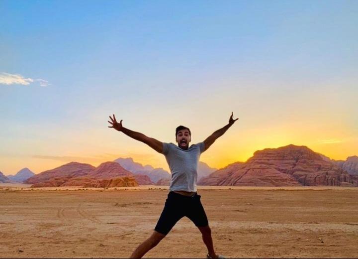 דירות וואדי רם Saleem With Jeep Tour מראה חיצוני תמונה